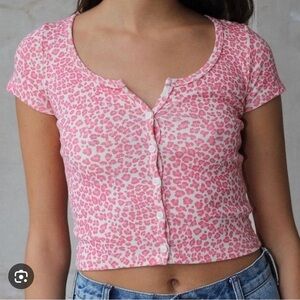 NWT Brandy Melville Zelly Crop Top | Pink Chettah